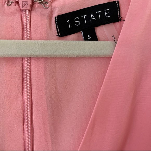 1.STATE Puff Sleeve Tiered Mini Dress – V-Neck – Pink – Size S - Picture 2 of 15